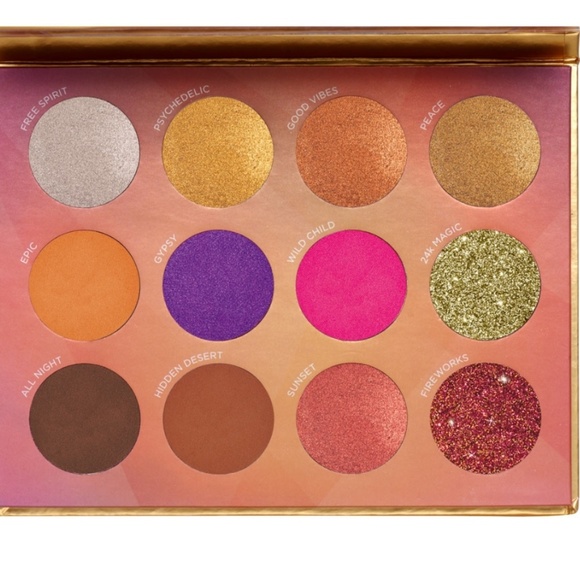 Makeup - Picture 2 of 2